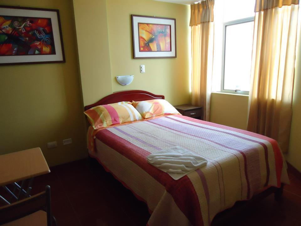 Hostal Puerto Ingles Іло Номер фото